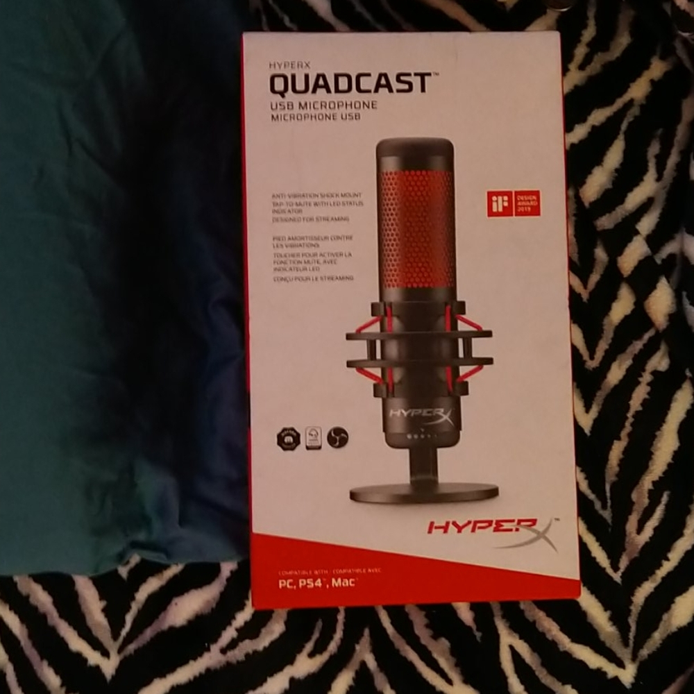 Quadcast USB microphone